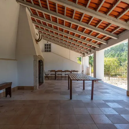 Cazal D'oliveira Lodge Granja (Vialonga)