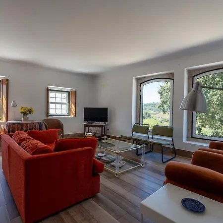 Cazal D'oliveira Lodge