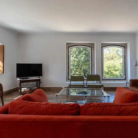 Cazal D'oliveira Lodge *