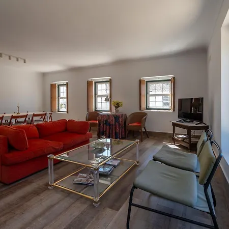 Lodge Cazal D'oliveira *