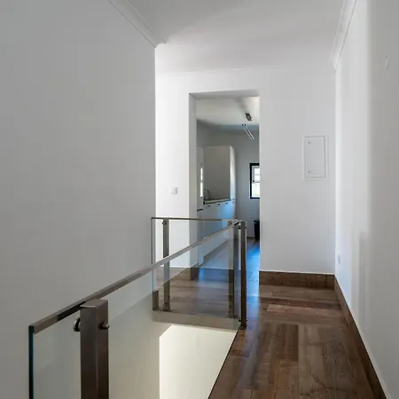 Cazal D'oliveira Lodge