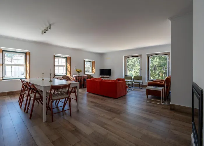 Hytte Cazal D'oliveira Granja (Vialonga)